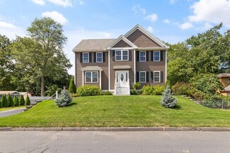 10 Carol Ave, Burlington, MA 01803
