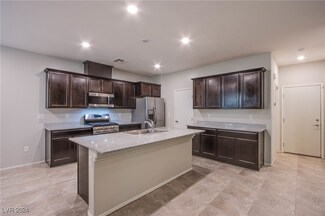 7234 Halo Falls St, North Las Vegas, NV 89084