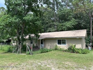 10216 River Oak Cir, Glen Saint Mary, FL 32040