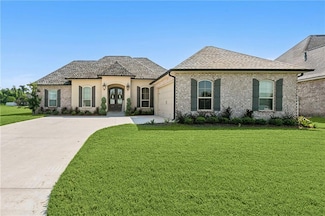 356 S Pass Dr, Laplace, LA 70068