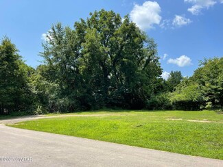 1099 Bryant St, Milan, TN 38358