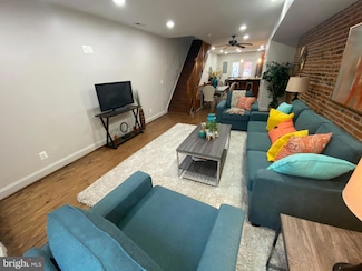 1832 Light St, Baltimore, MD 21230