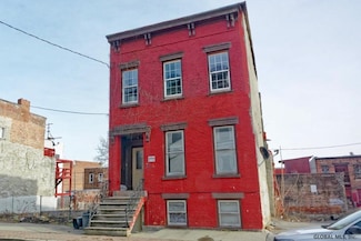 38 Trinity Place, Albany, NY 12202
