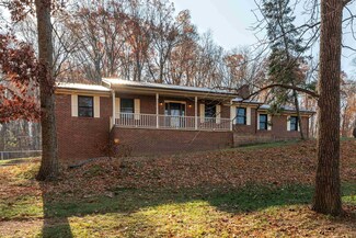 1011 Stuarts Draft Hwy, Staunton, VA 24401