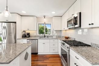 159 Cowper St Unit 3, Boston, MA 02128
