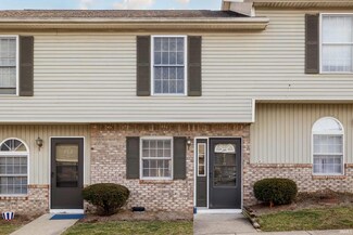 710 E Sherwood Hills Dr, Bloomington, IN 47401