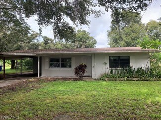 2819 West Rd, Fort Myers, FL 33905
