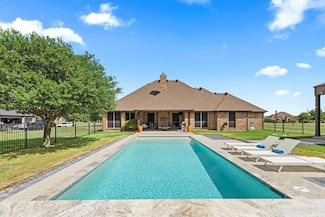7710 Fall Creek Rd, Terrell, TX 75160