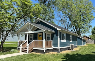 2009 Draper St, Indianapolis, IN 46203