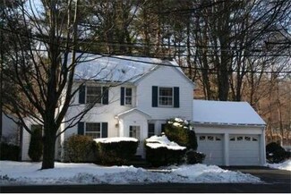 69 Meriam St, Wakefield, MA 01880