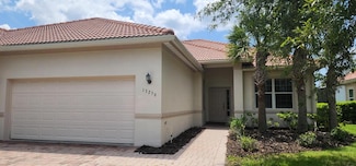 13256 Creekside Ln, Port Charlotte, FL 33953