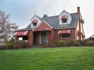 152 Carmichaels St, Rices Landing, PA 15357
