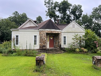 122 First St, Dearing, GA 30808