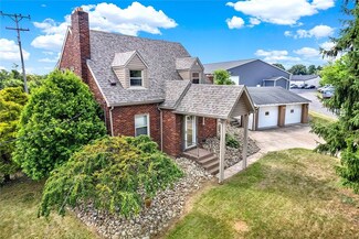 47 Skellytown Rd, Irwin, PA 15642