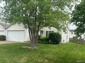 447 Kaylene Dr Unit 2011B, Wentzville, MO 63385