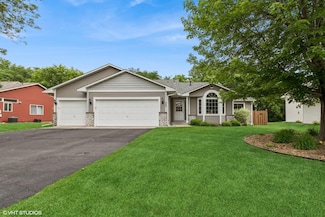 6516 Founders Pkwy, Brooklyn Park, MN 55445