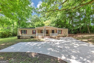 2017 S Deshon Rd, Lithonia, GA 30058