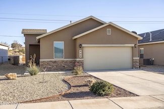 908 Desert Candle Dr, Las Cruces, NM 88005