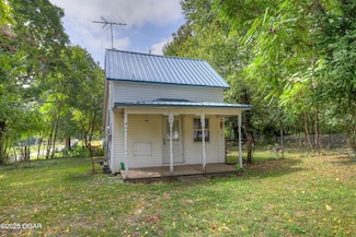 702 Joplin St, Sarcoxie, MO 64862