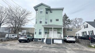 88 1st Ave Unit 3, Cranston, RI 02910