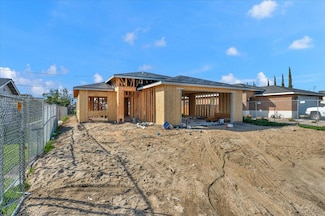 516 Josephine Ave, Corcoran, CA 93212