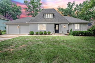 9712 W 105th Terrace, Overland Park, KS 66212