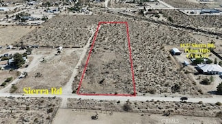 111 Sierra Rd, Piñon Hills, CA 92372