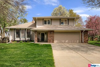 14618 S St, Omaha, NE 68137