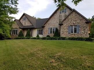 2842 Campfire Rd, Walker, IA 52352