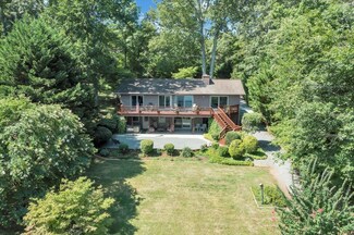 6347 Scruggs Rd, Moneta, VA 24121