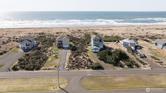 1171 Ocean Shores Blvd SW, Ocean Shores, WA 98569