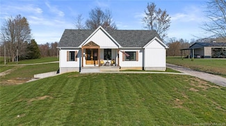 4604 N Bogardus Rd, Austin, IN 47102