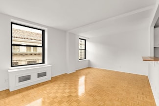 201 W 74th St Unit 11F, New York, NY 10023