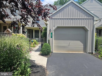 19 Shybrook Ct, Elizabethtown, PA 17022