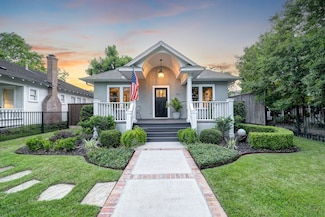 1811 Harvard St, Houston, TX 77008
