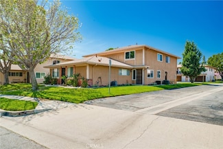 1257 N Avenida de la Suerte Unit 3, Azusa, CA 91702