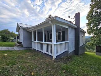 231 Brand St, Rivesville, WV 26588