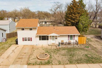 1540 Bachtold Ave, Salina, KS 67401