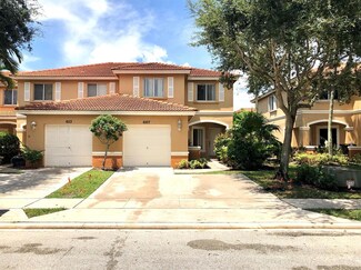 6107 Whalton St, West Palm Beach, FL 33411