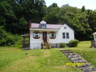 23783 Coal River Rd, Orgas, WV 25148