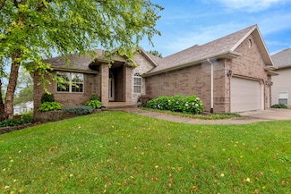 4972 E Cherry St, Springfield, MO 65809