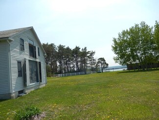 181 Goose-Bay Dr, Bridport, VT 05734