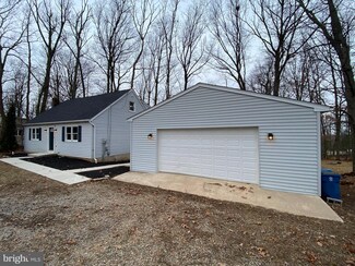 3845 Tunnel Hill Rd, Seven Valleys, PA 17360