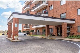 200 Sanders Ferry Rd Unit 2202, Hendersonville, TN 37075