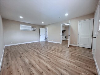 1125 E E St Unit 2, Ontario, CA 91764