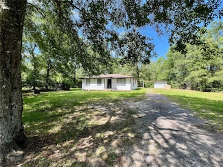 1945 N Tram Rd, Vidor, TX 77662