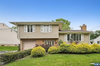 92 Broad St, Emerson, NJ 07630
