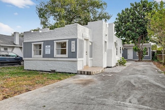 638 53rd St, West Palm Beach, FL 33407