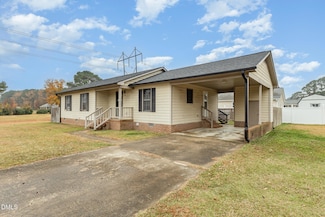 417 S Peedin Ave, Selma, NC 27576