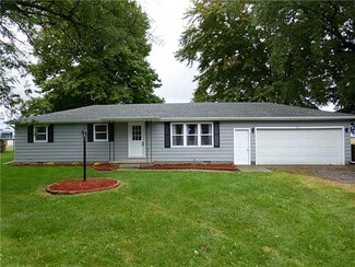 213 W Allison St, Stryker, OH 43557
